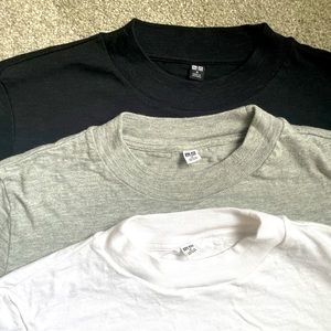 Set of 3 Uniqlo cotton mock neck tshirts - like new!